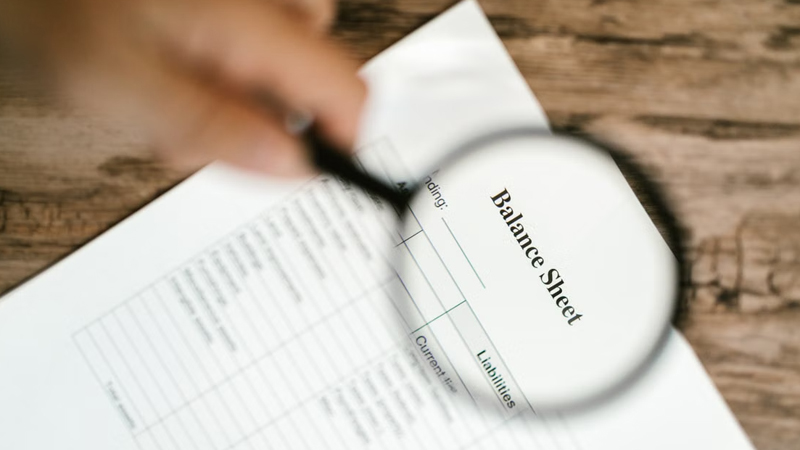 Life Insurers Face Balance Sheet Strain from Macro Risks